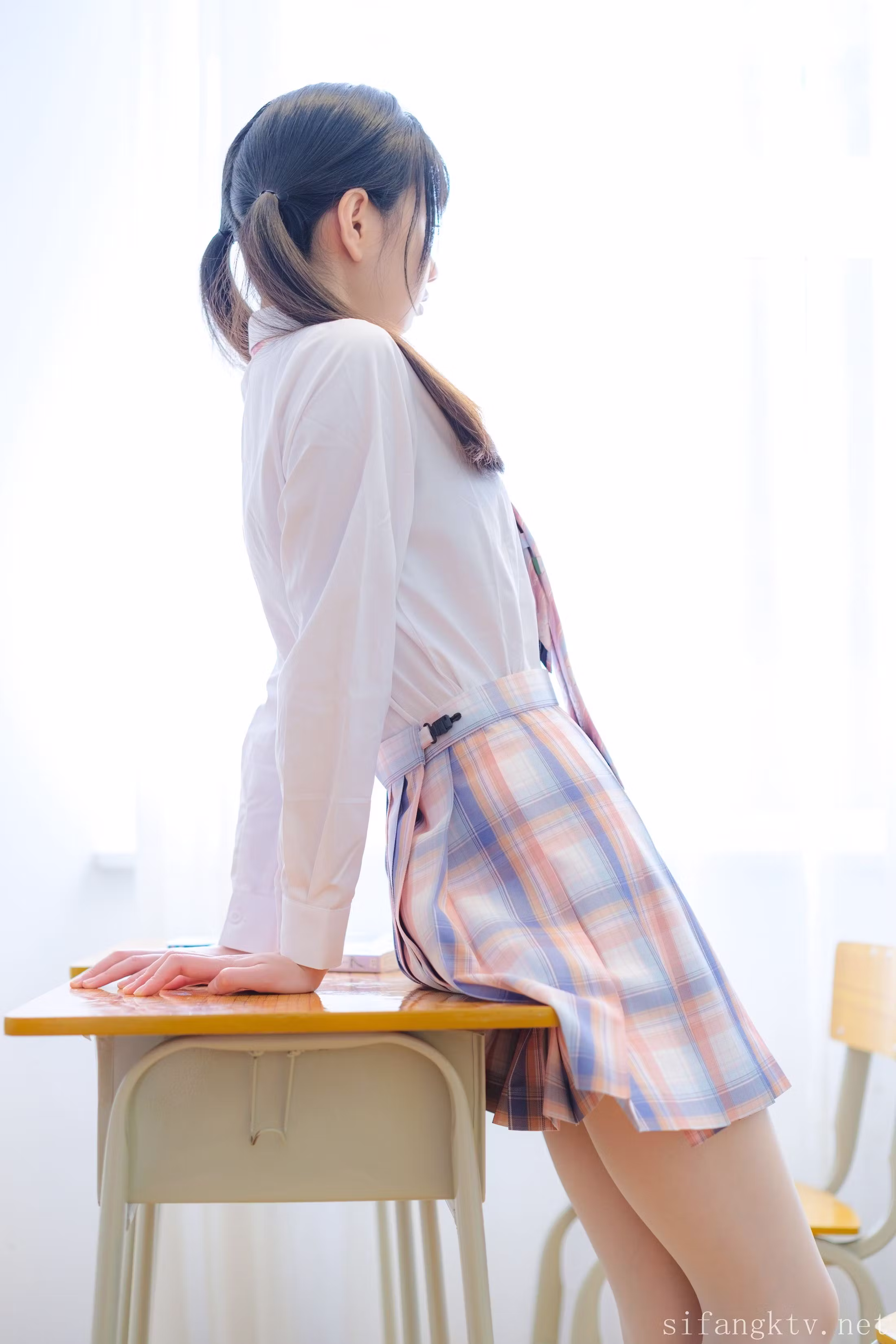 森萝财团小七JK制服全套高清图片打包下载